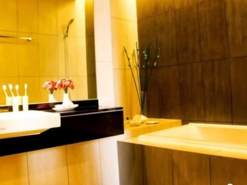 Lancaster Hanoi Service Apartment Luaran gambar
